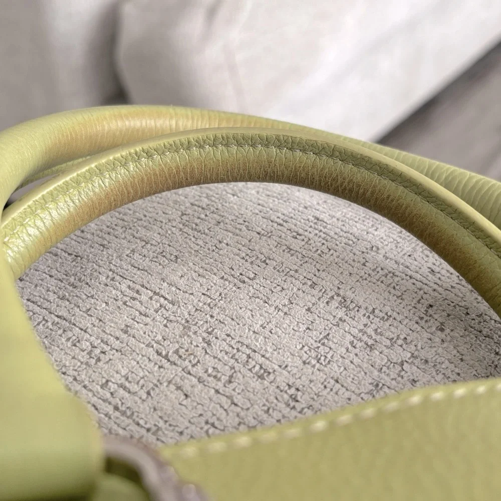 Tod’s Authentic Lime Green Leather Tote Handbag Bag Silver Hardware Women’s Rare
